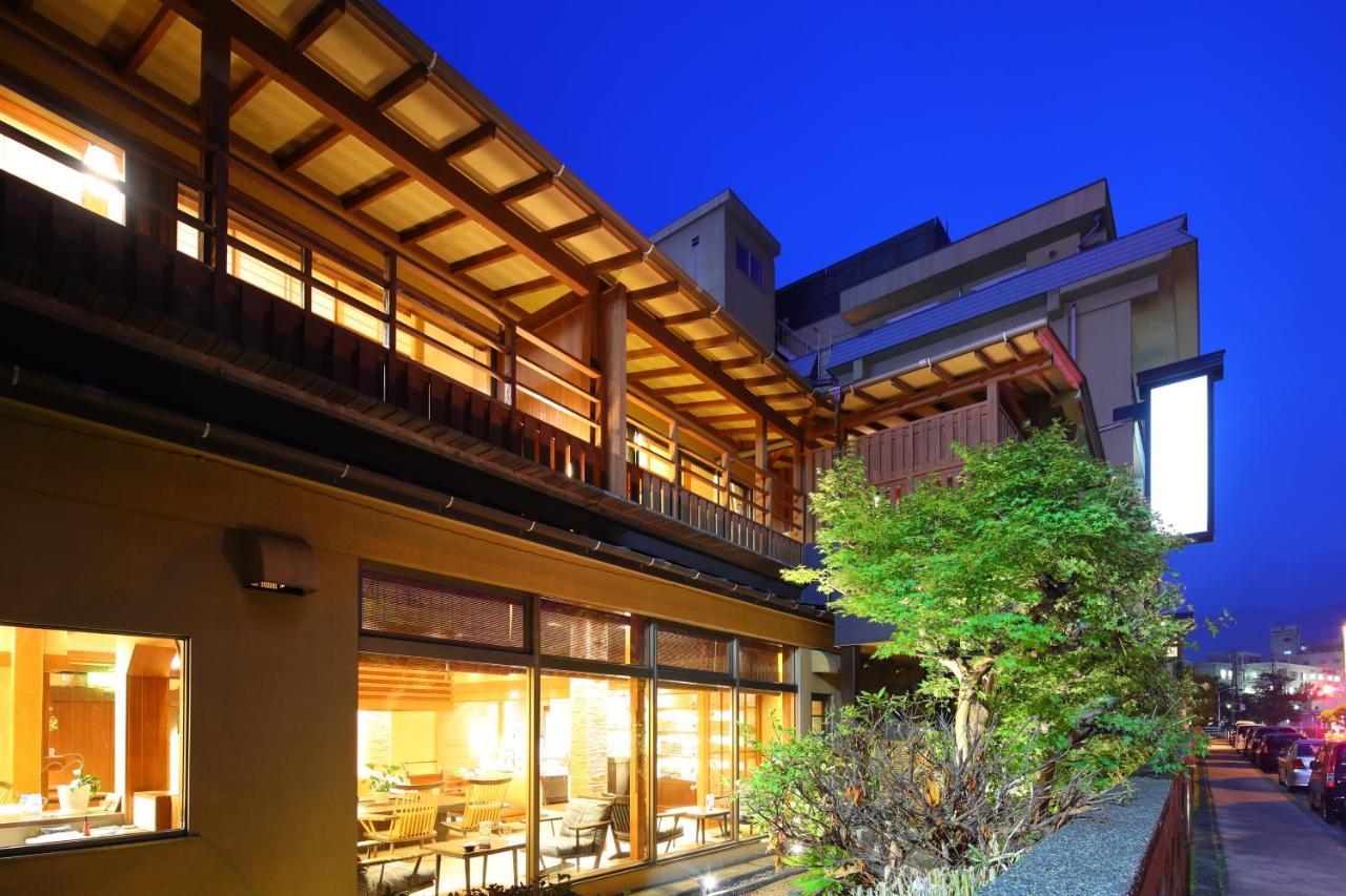 Taiseikan Atami  Bagian luar foto