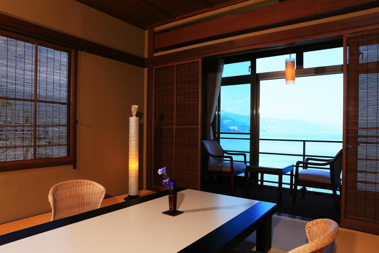 Taiseikan Atami  Bagian luar foto